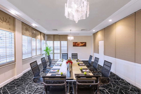 PLUS HOTEL DIANA (Brisbane)